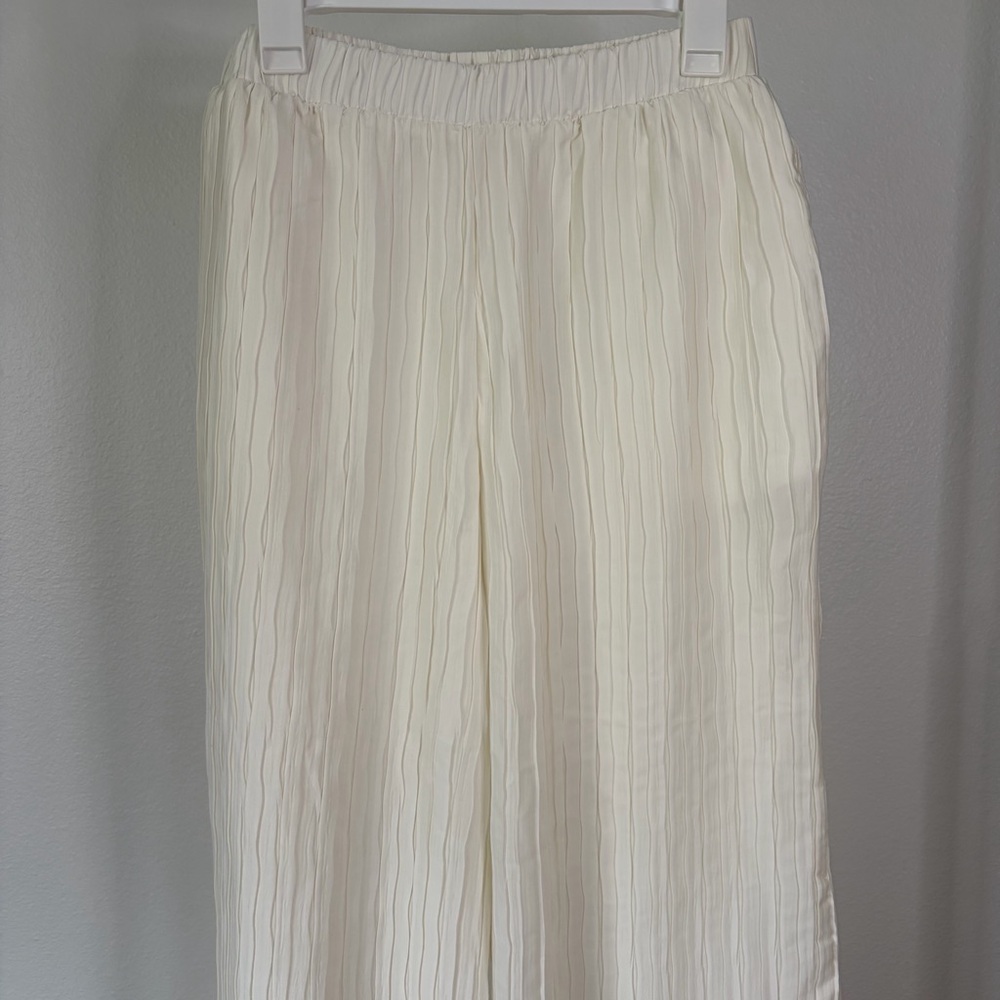 Marled Cream Pleated Wide-Leg Fully Lined with Pockets Pants